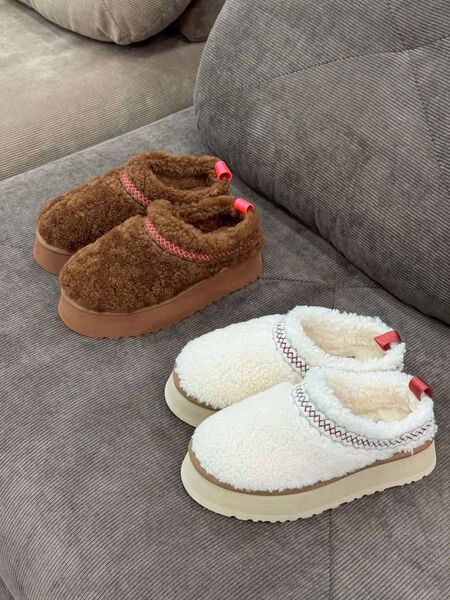 Угги Ugg женский натуральный мех белый 129832-2