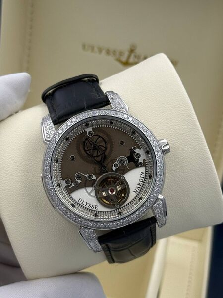 Мужские часы Ulysse Nardin мужской черный k2827795-1-2