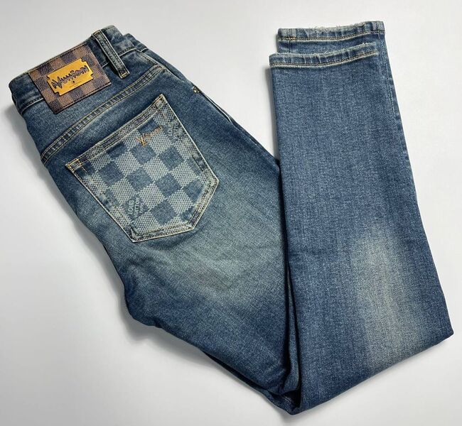 Мужские джинсы Louis Vuitton мужской джинса синий 131662