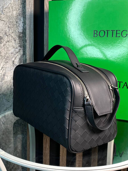 Мужской несессер косметичка Bottega Veneta мужской кожа черный 152931-3