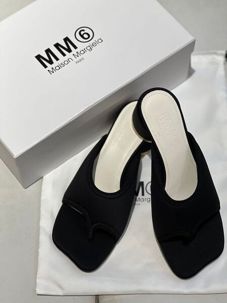 Шлепки Maison Margiela женский замша черный 119979-3