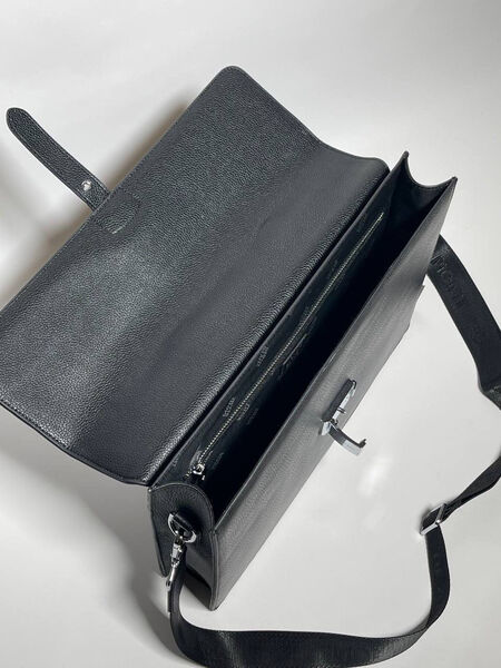 Мужской портфель Montblanc мужской кожа черный 132089-7