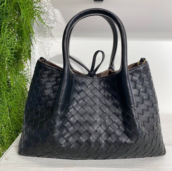 Сумка Bottega Veneta женский кожа черный 187541