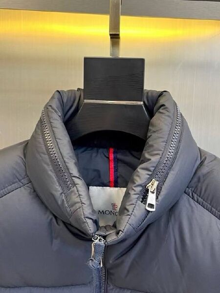 Мужской пуховик Moncler Solayan Hooded мужской синий n3029816-1-6