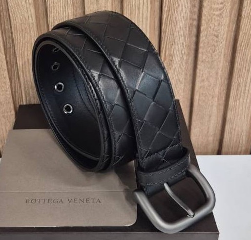 Мужской ремень Bottega Veneta мужской кожа черный 184885