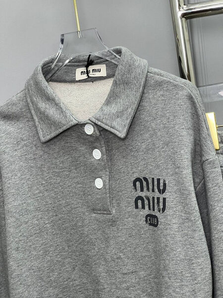 Костюм Miu Miu женский графитовый 142161