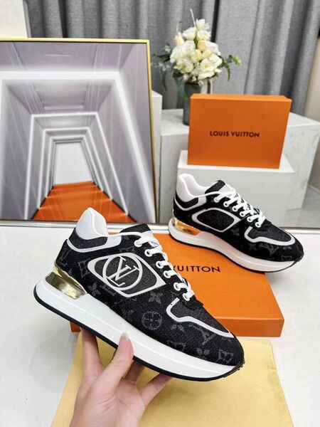Кроссовки Louis Vuitton Neo Run Away женский кожа черный n2775269-1-2