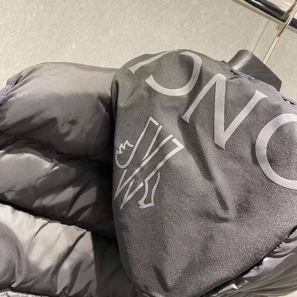 Мужской жилет Moncler мужской черный 161726-8
