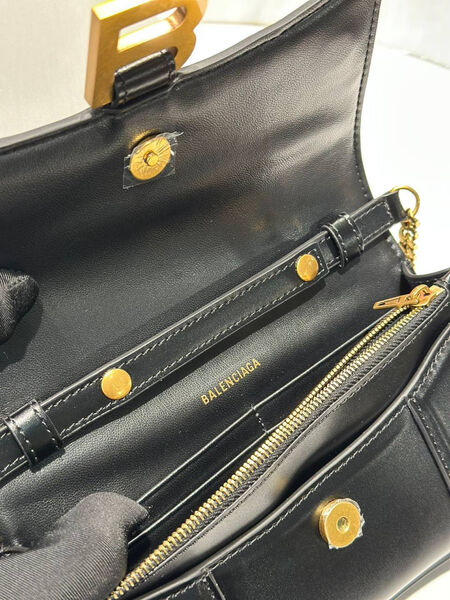 Сумка Balenciaga женский кожа черный 167485-7
