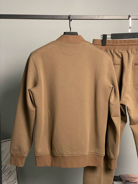 Мужской костюм Brunello Cucinelli мужской бежевый 134414-4