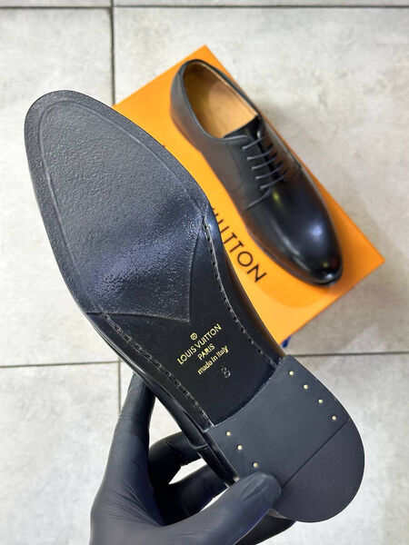 Мужские туфли Louis Vuitton мужской кожа черный 172925-5