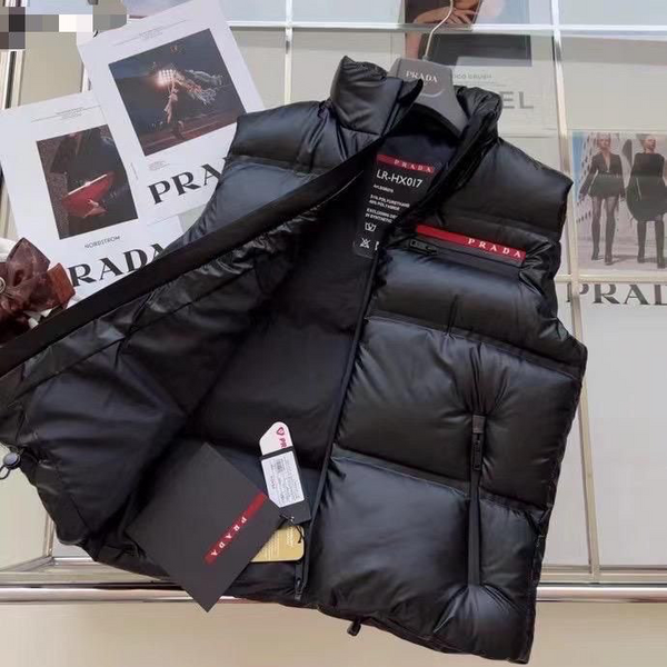 Жилет Prada женский черный 22751-3