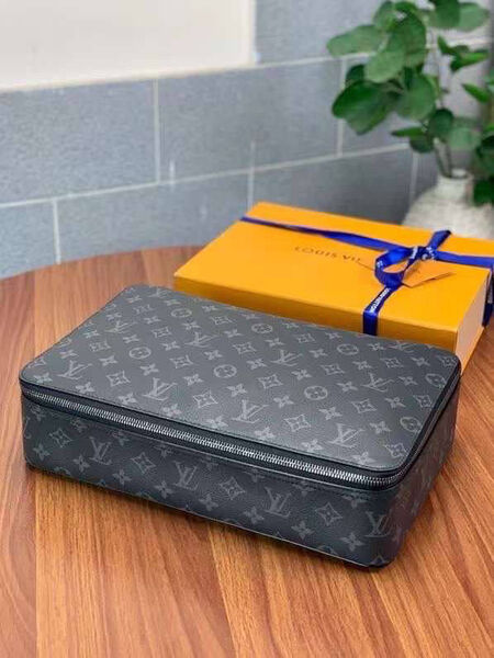 Мужской несессер косметичка Louis Vuitton мужской канва черный 111312-2