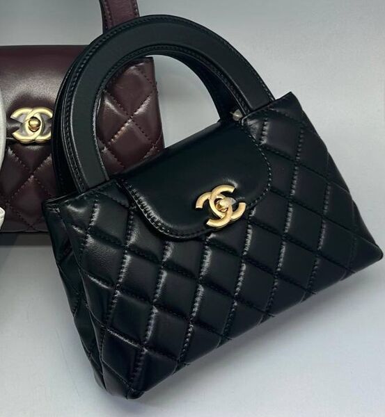 Сумка Chanel женский кожа черный 192640