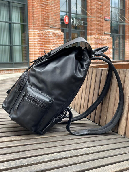 Мужской рюкзак Burberry мужской кожа черный 108656-3