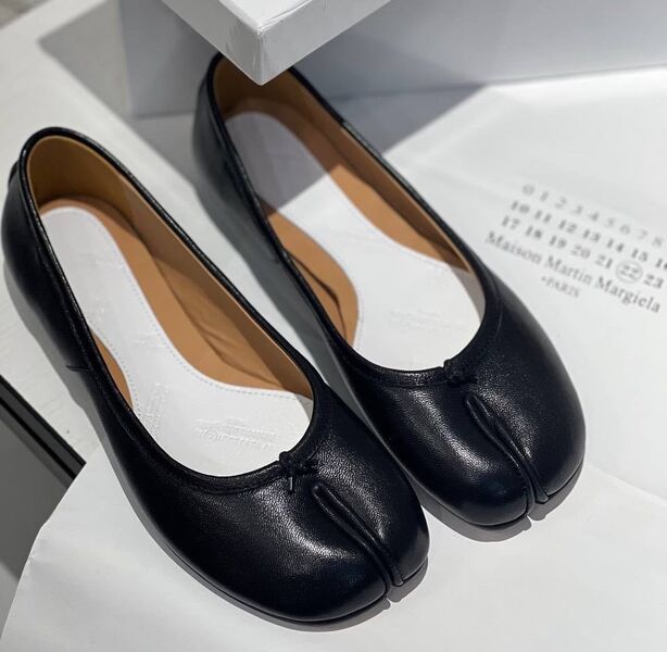 Туфли Maison Margiela женский кожа черный 112986