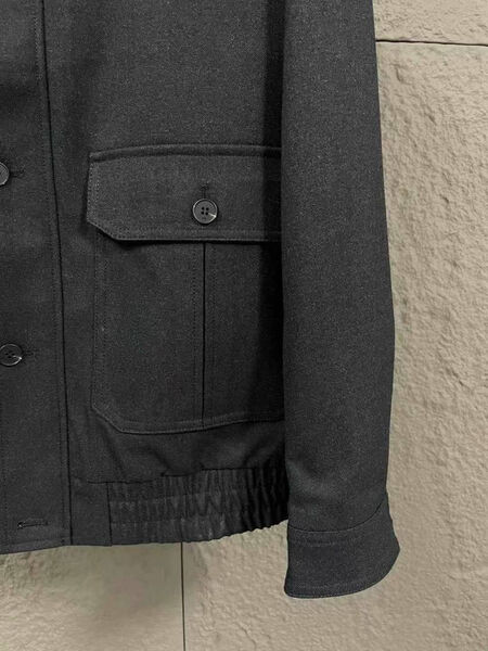 Мужская куртка Brunello Cucinelli мужской черный 168915-4