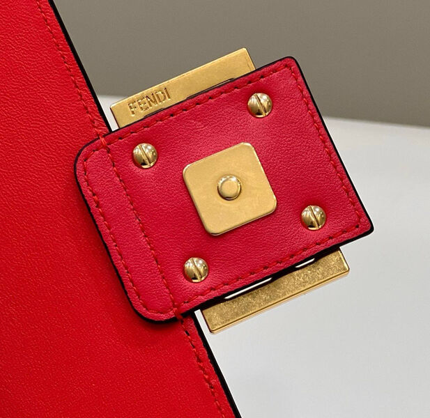 Сумка Fendi женский кожа бордовый 142100-7