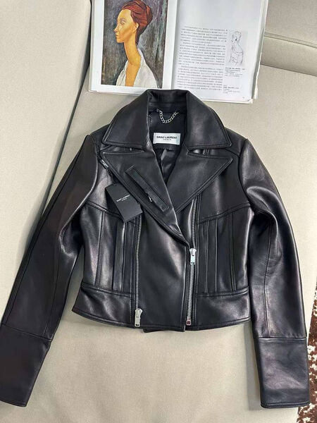 Куртка Saint Laurent женский кожа черный 196526-3