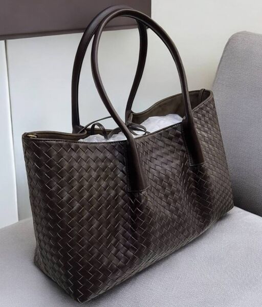 Сумка Bottega Veneta женский кожа черный 179320