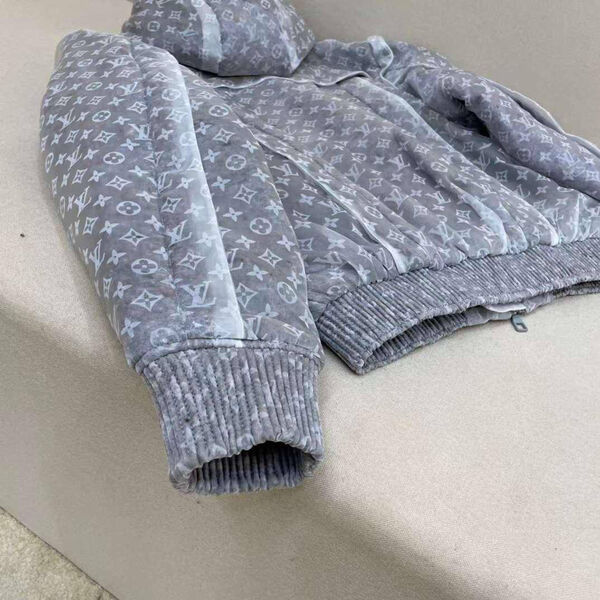 Мужская куртка Louis Vuitton мужской графитовый 167831-6