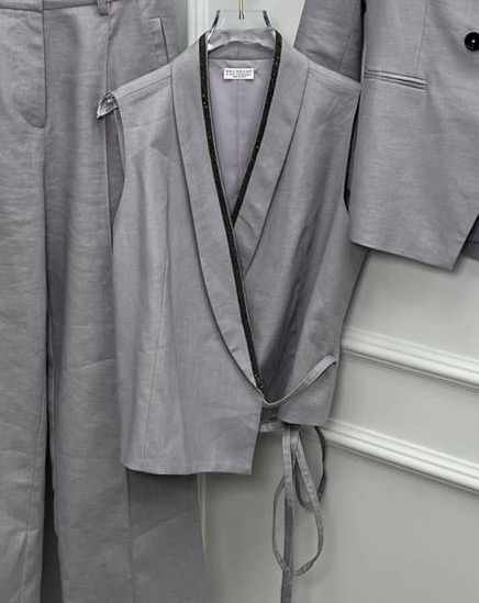 Жилет Brunello Cucinelli женский графитовый 157719-2