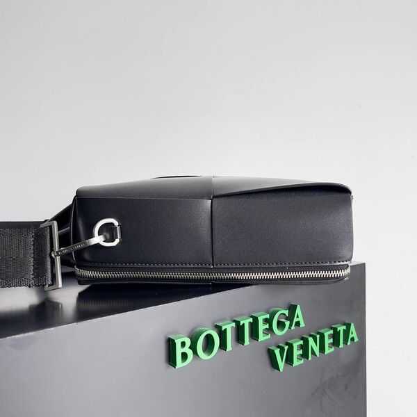 Мужской портфель Bottega Veneta мужской кожа черный 120671-9
