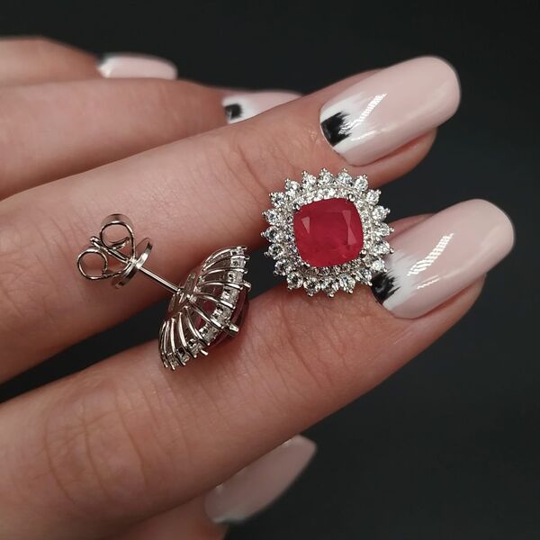 Серьги Graff 70738