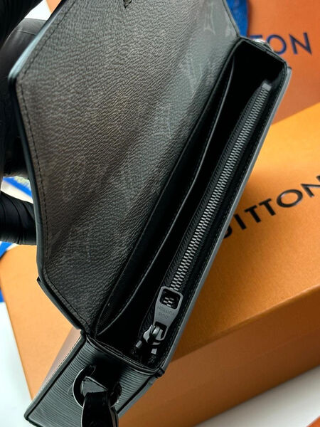 Мужской клатч Louis Vuitton мужской кожа черный 111479-9
