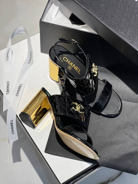 Босоножки Chanel женский кожа черный 114930-3