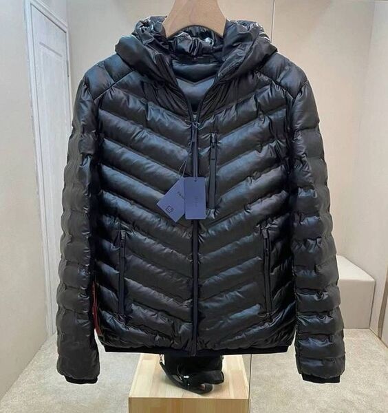 Мужской пуховик Prada мужской черный 167356