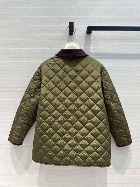 Куртка Prada женский болотный 163408-3