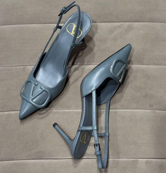 Туфли Valentino женский кожа графитовый 121297