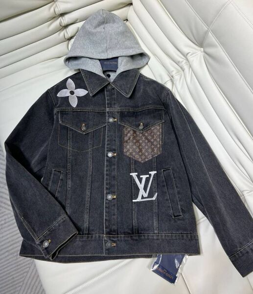 Куртка джинсовка Louis Vuitton женский джинса графитовый 156936