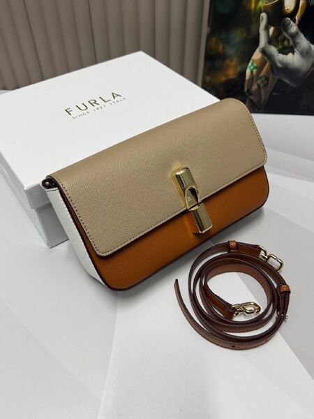 Сумка Furla женский кожа бежевый w8700636-1