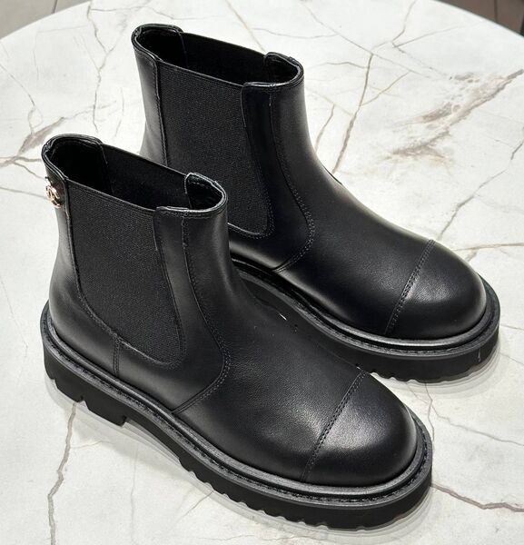 Ботинки Chanel женский кожа черный 166233