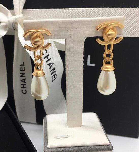 Серьги Chanel 70588