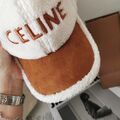 Кепка Celine женский натуральный мех бежевый 25916-4