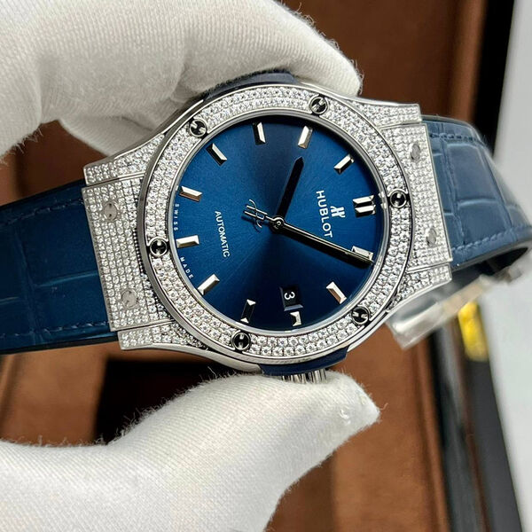 Часы Hublot Classic Fusion синий 155566-2