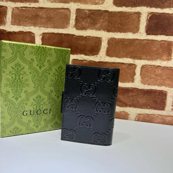 Мужская обожка на паспорт Gucci мужской кожа черный 135750-2