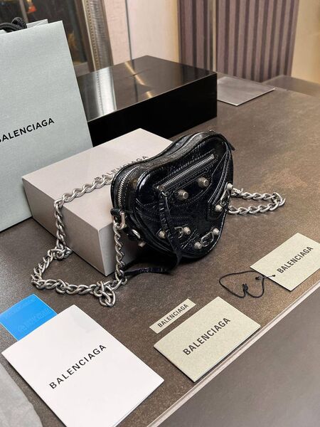 Сумка Balenciaga женский кожа черный k6535572-1-7