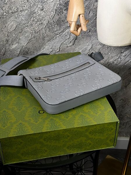 Мужская сумка мессерджер Gucci мужской кожа графитовый 42770-8