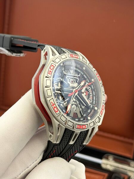 Мужские часы Roger Dubuis мужской черный q4134261-1-5
