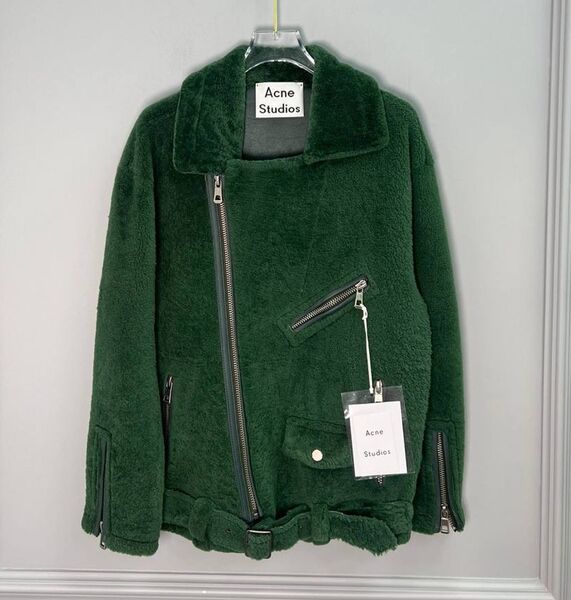 Дубленка Acne Studios женский болотный 137312