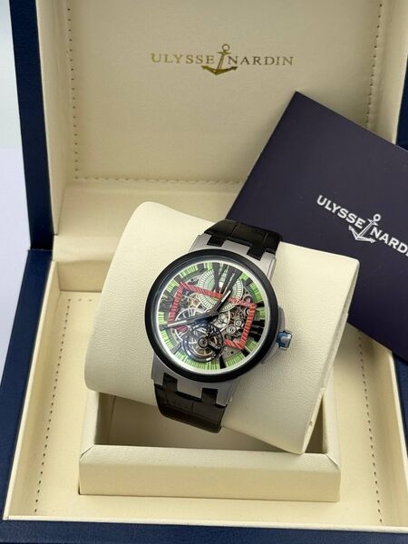 Мужские часы Ulysse Nardin мужской черный o7125837-1