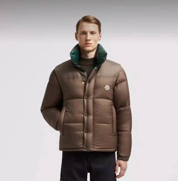 Мужской пуховик двухсторонний Moncler мужской болотный 200545-2