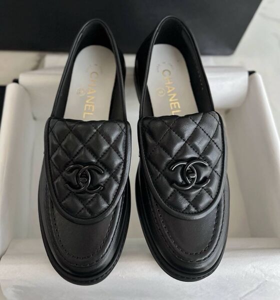 Лоферы Chanel женский кожа черный 199949
