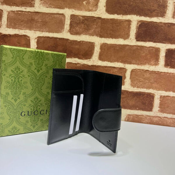 Мужская обожка на паспорт Gucci мужской кожа черный 135750-3