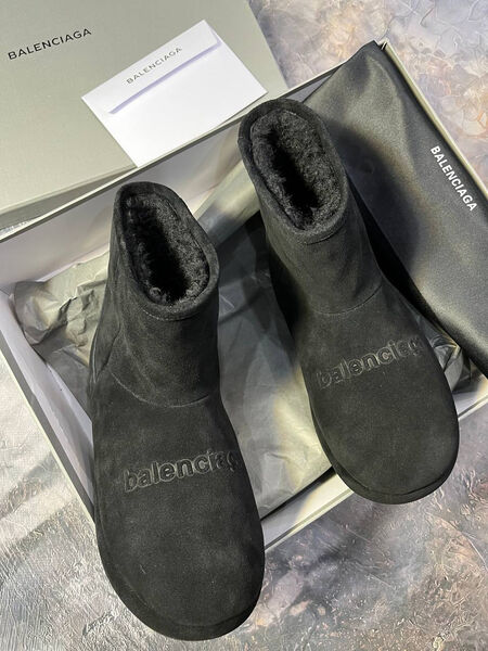 Угги Balenciaga женский замша черный 169575