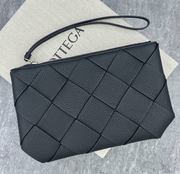 Мужской клатч Bottega Veneta мужской кожа черный 195712